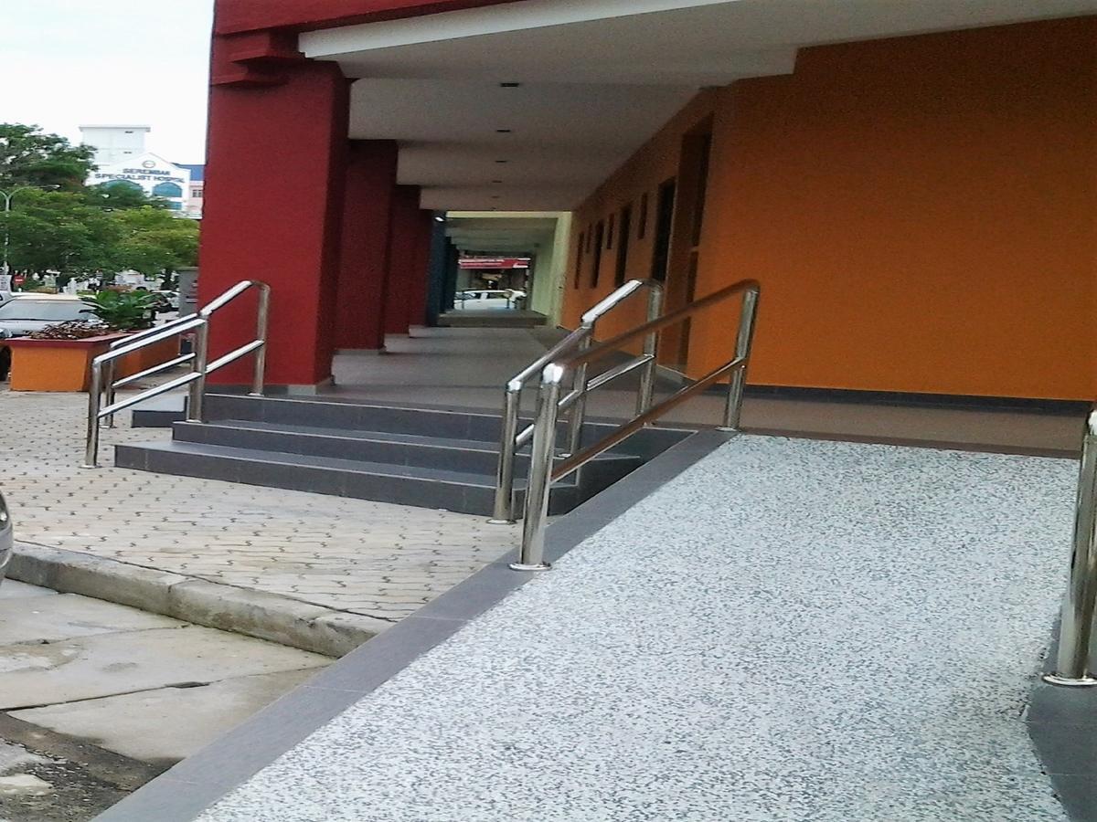 Suria Seremban Hotel Extérieur photo